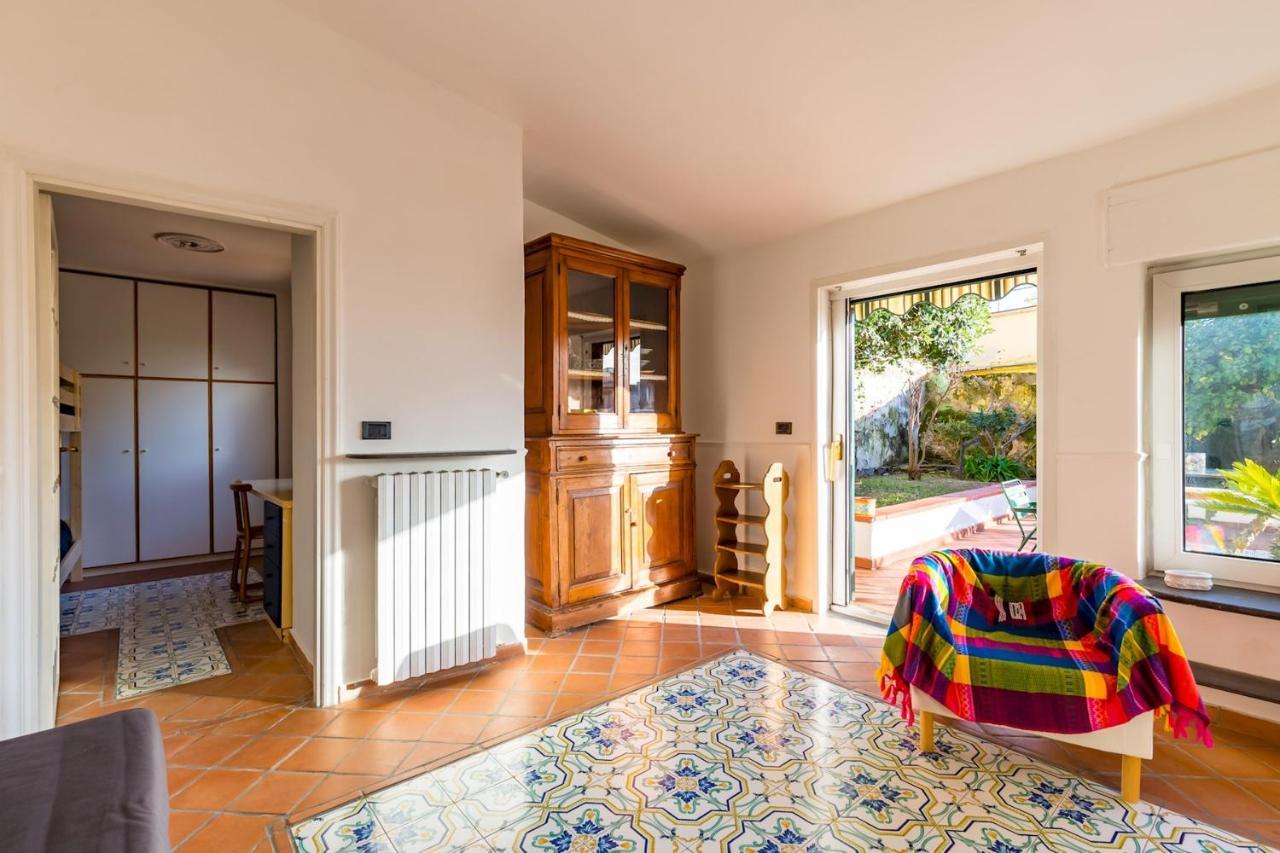 Villa Paola - Hidden Panoramic Garden And Terraces By Napoliapartments Exterior photo