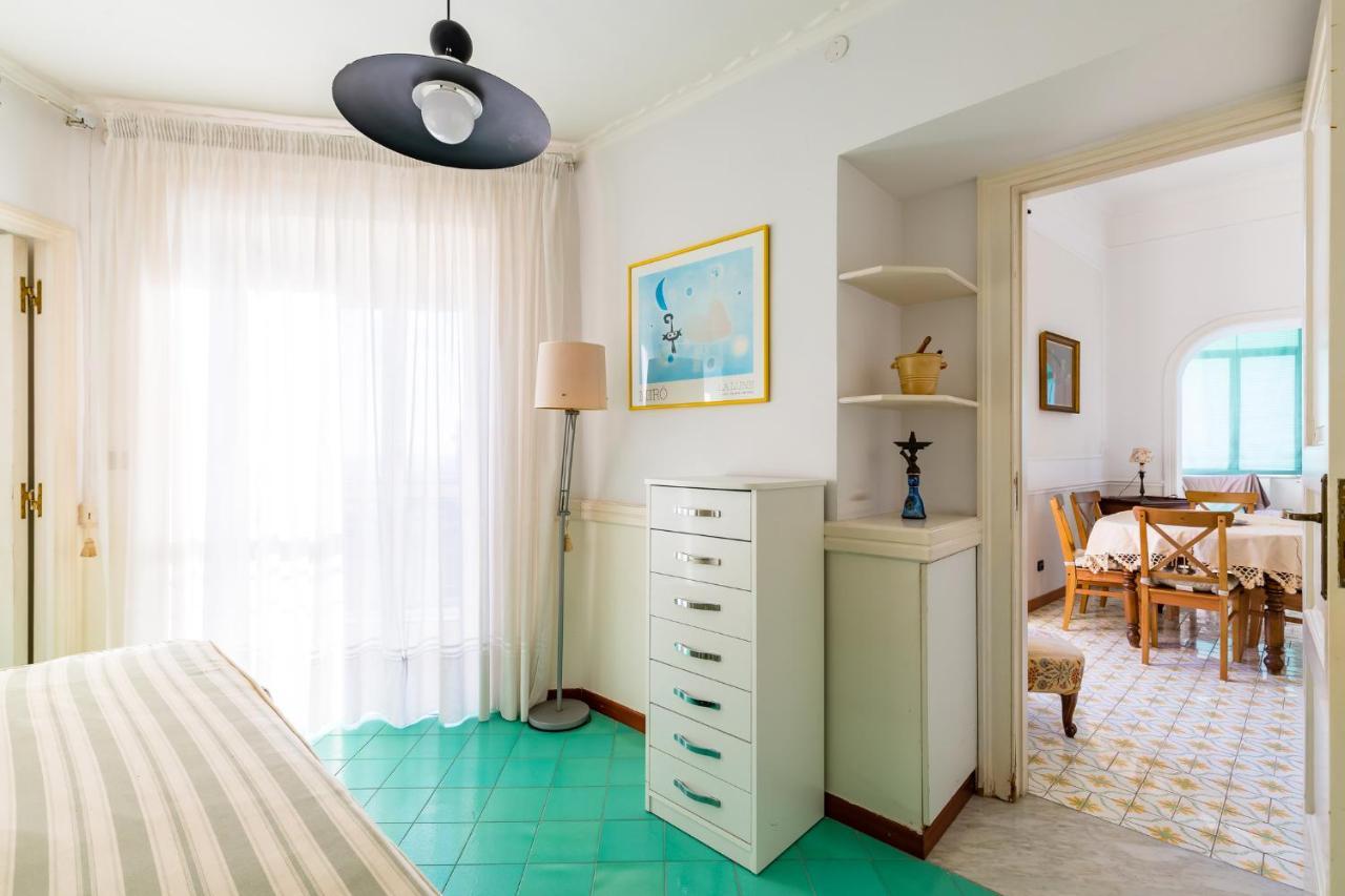 Villa Paola - Hidden Panoramic Garden And Terraces By Napoliapartments Exterior photo