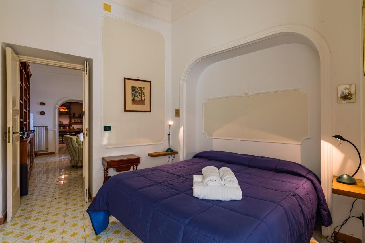 Villa Paola - Hidden Panoramic Garden And Terraces By Napoliapartments Exterior photo