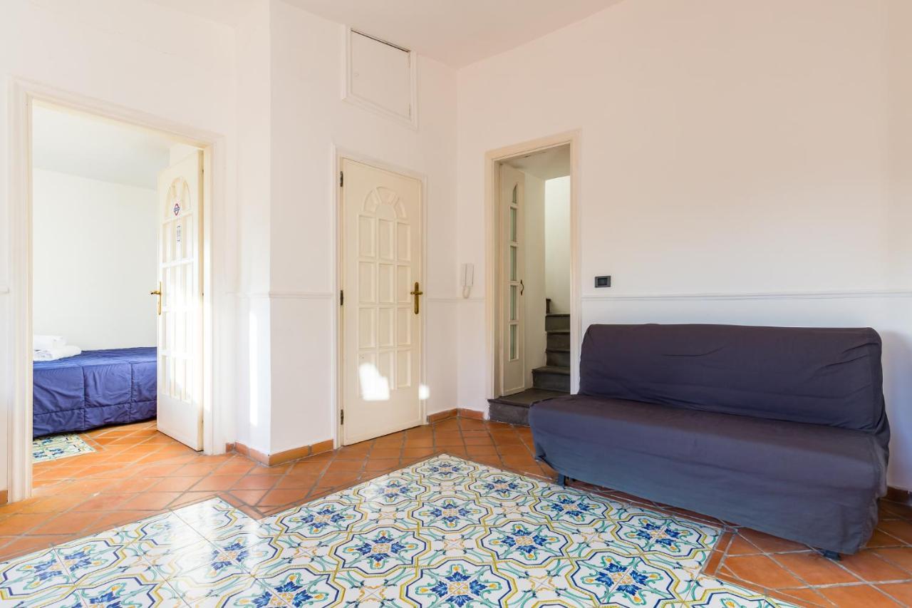 Villa Paola - Hidden Panoramic Garden And Terraces By Napoliapartments Exterior photo