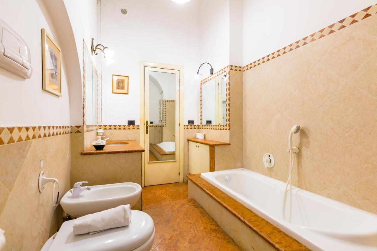 Villa Paola - Hidden Panoramic Garden And Terraces By Napoliapartments Exterior photo